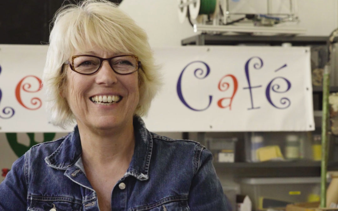 Sylvie, présidente du Y-Repair Café