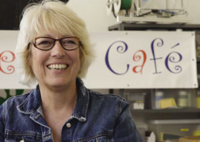 Sylvie, présidente du Y-Repair Café